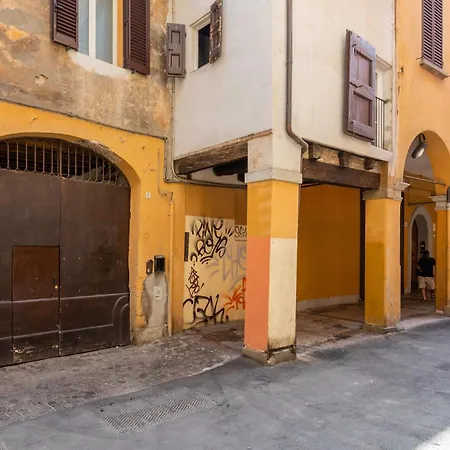 شقة Casa Quadri Nel Cuore Di
