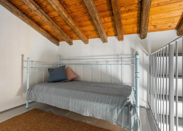 Casa Quadri Nel Cuore Di Apartment *